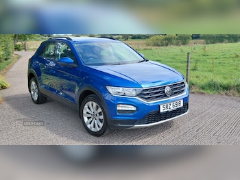 Used Volkswagen T-Roc 2021 for sale - 79475752: Photo