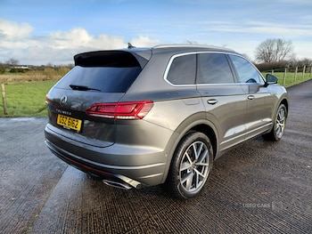 Used Volkswagen Touareg 2023 for sale - 77230805: Photo