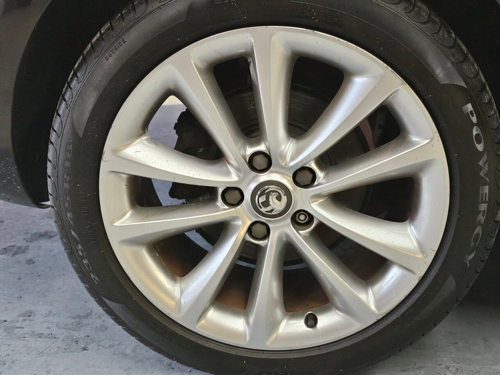 Used Vauxhall Astra 2013 for sale - 76787709: Photo 9