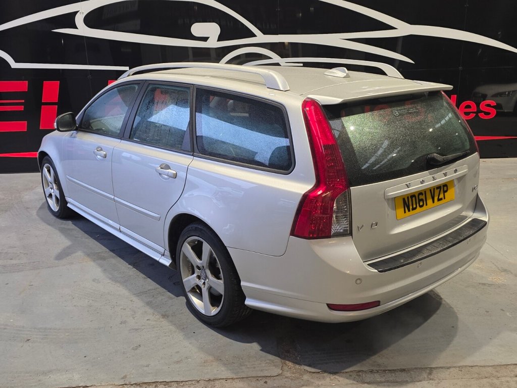 Used Volvo V50 2011 for sale - 77558063: Photo 4