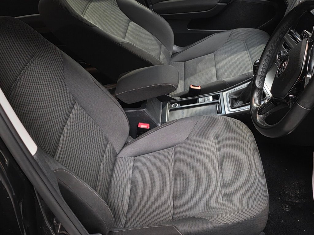 Used Volkswagen Golf 2015 for sale - 77188250: Photo 11