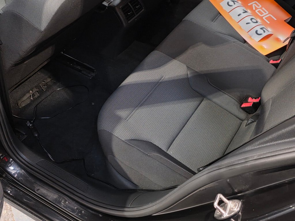 Used Volkswagen Golf 2015 for sale - 77188250: Photo 39