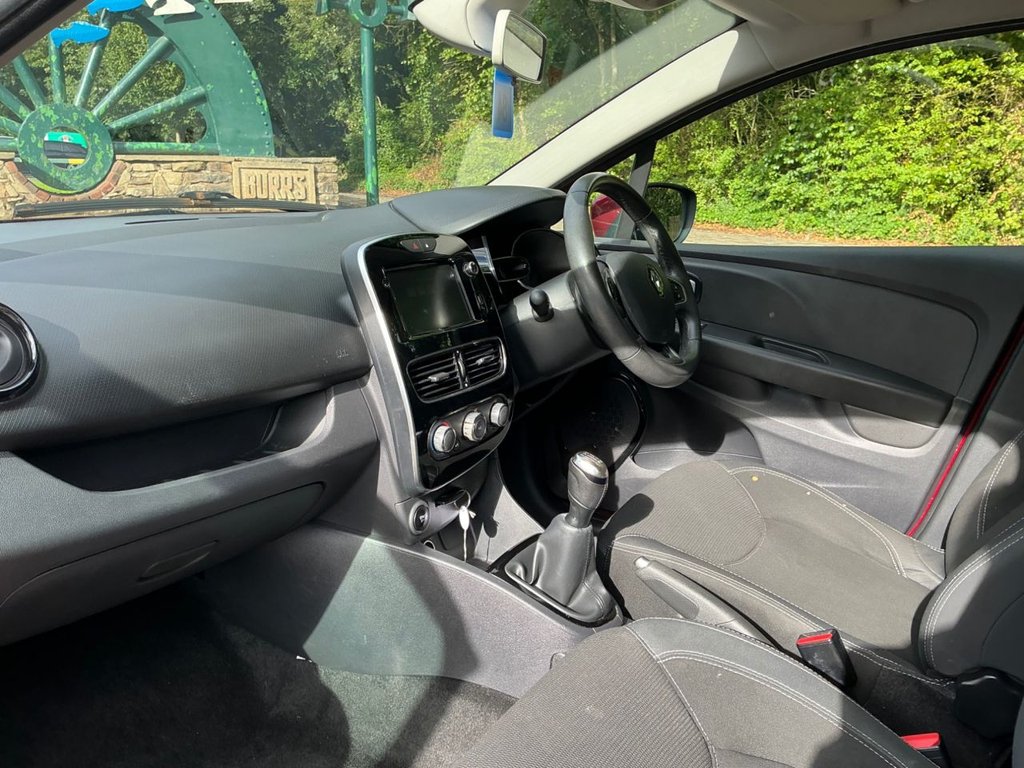 Used Renault Clio 2017 for sale - 76787692: Photo 23