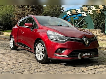 Used Renault Clio 2017 for sale - 76787692: Photo