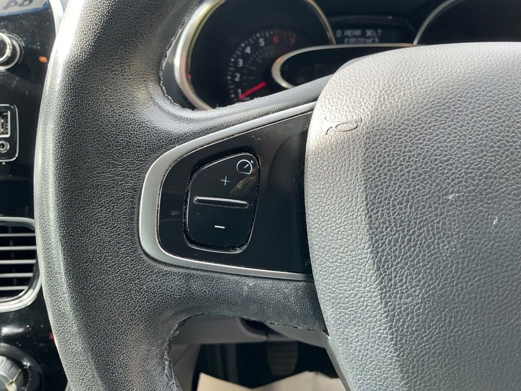 Used Renault Clio 2017 for sale - 76787692: Photo 43