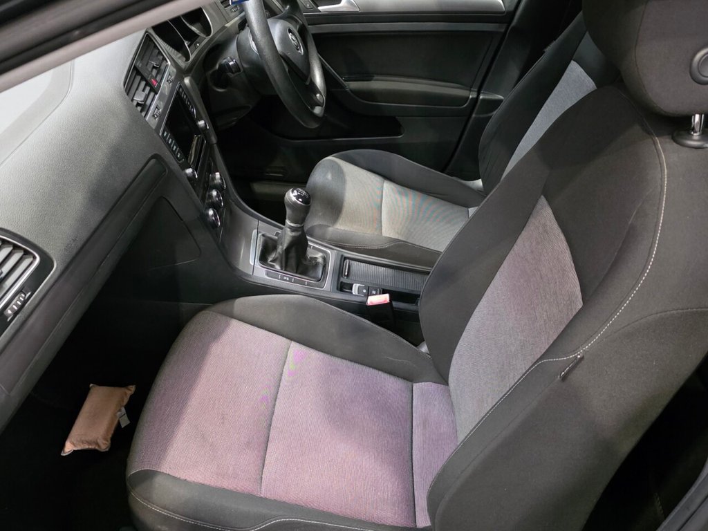 Used Volkswagen Golf 2013 for sale - 77798146: Photo 14