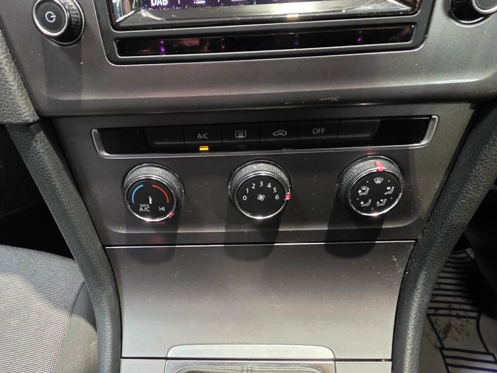 Used Volkswagen Golf 2013 for sale - 77798146: Photo 28