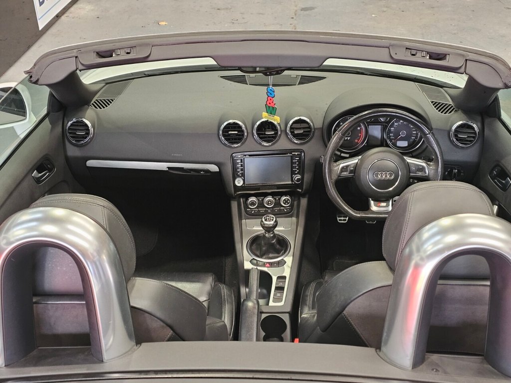 Used Audi TT 2011 for sale - 76855168: Photo 12