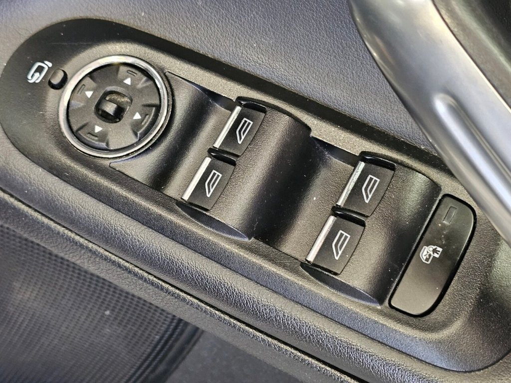 Used Ford S-Max 2012 for sale - 76787711: Photo 10