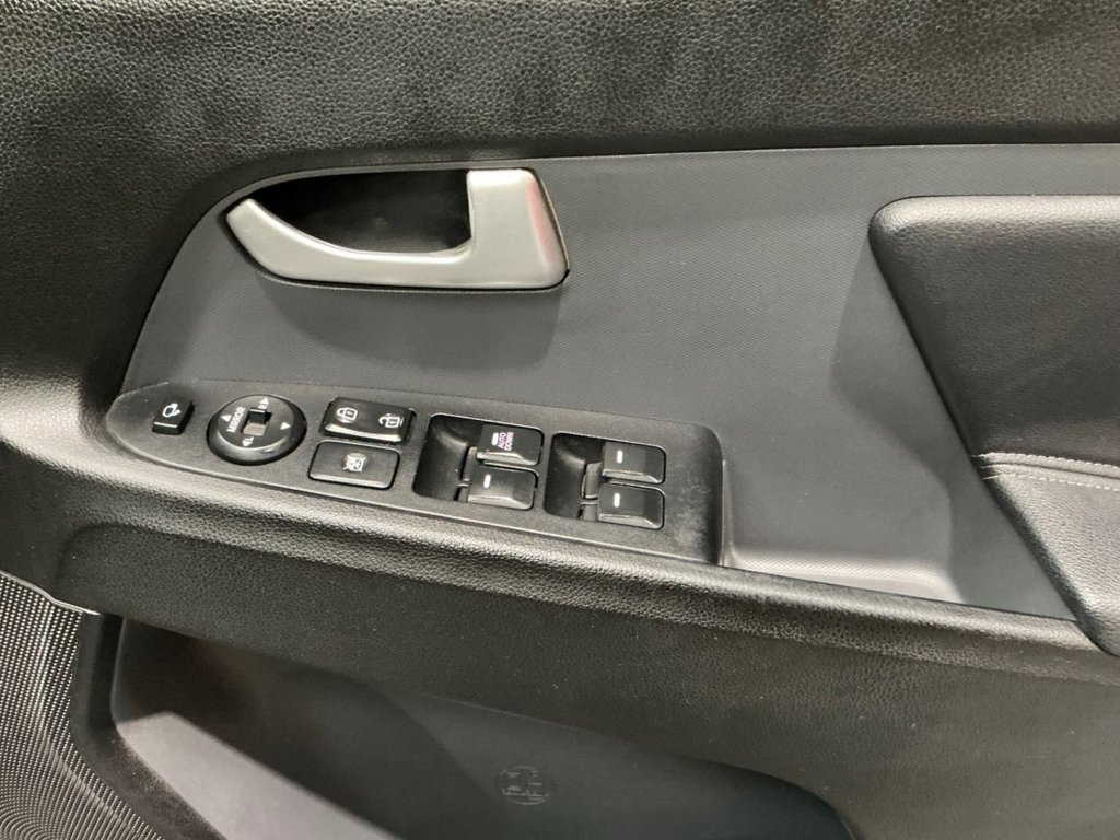 Used Kia Sportage 2012 for sale - 76787703: Photo 14