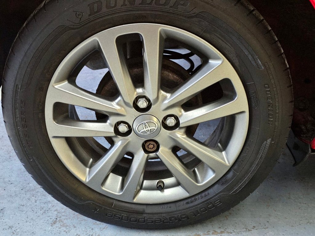 Used Toyota Yaris 2015 for sale - 77269174: Photo 9