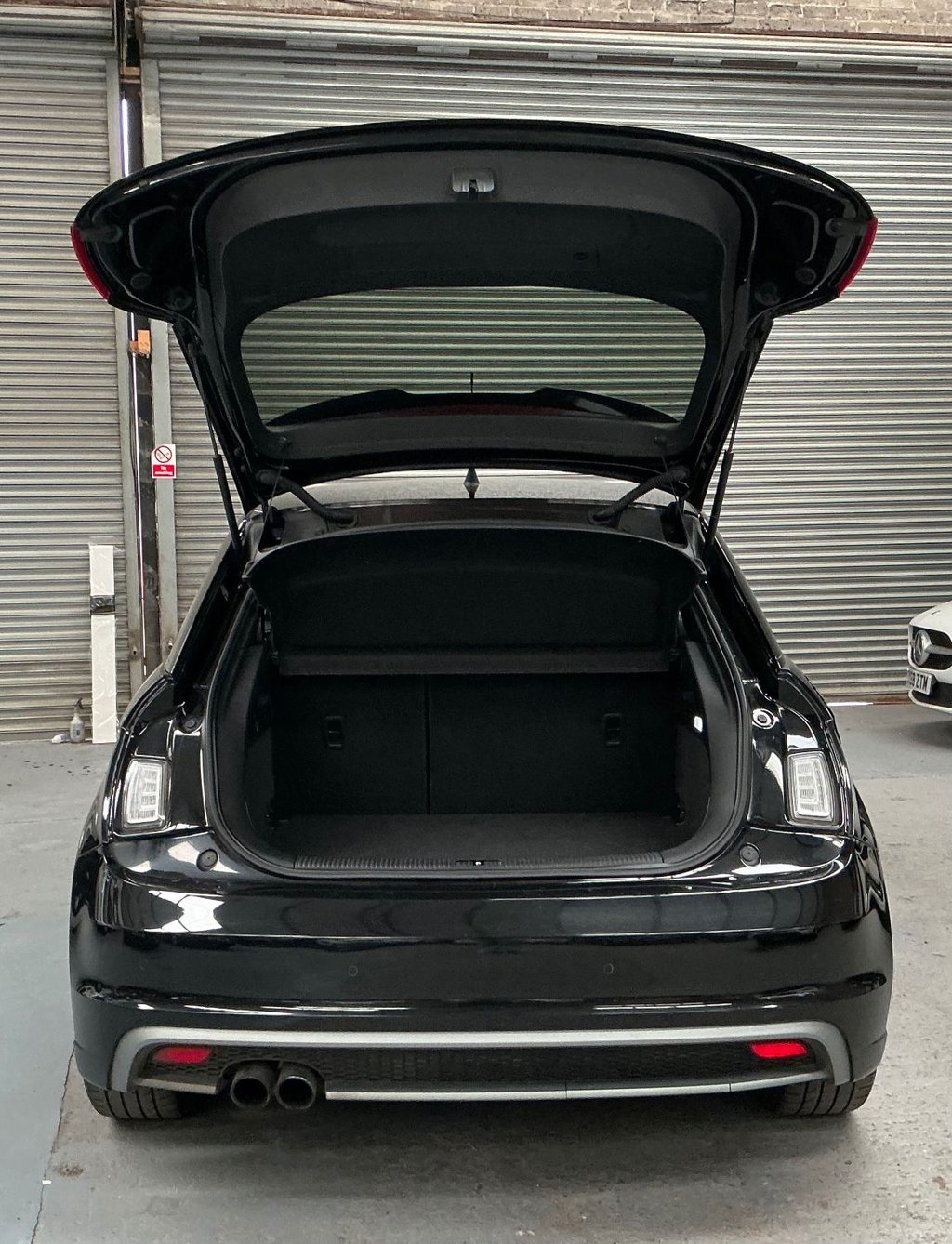 Used Audi A1 2014 for sale - 76787689: Photo 10