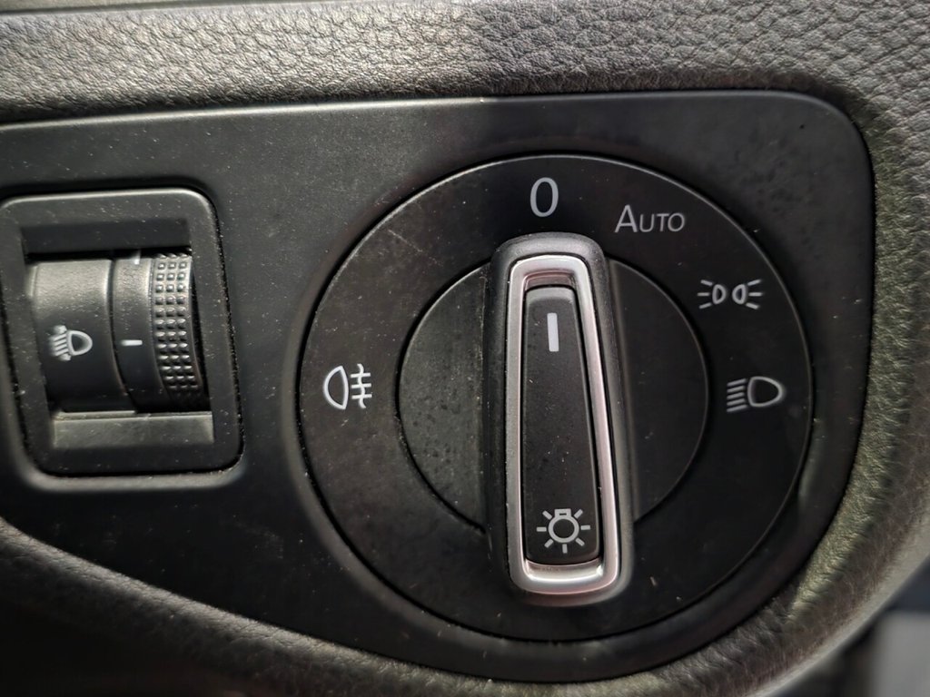 Used Volkswagen Golf 2013 for sale - 77188254: Photo 12