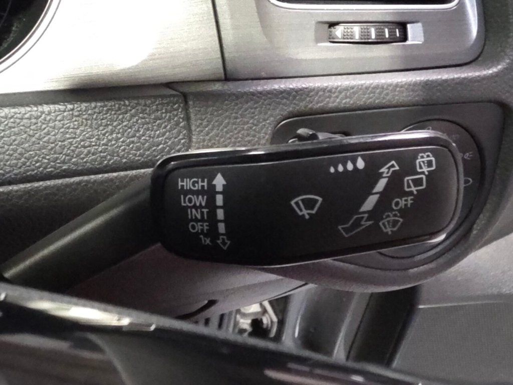 Used Volkswagen Golf 2013 for sale - 77188254: Photo 14