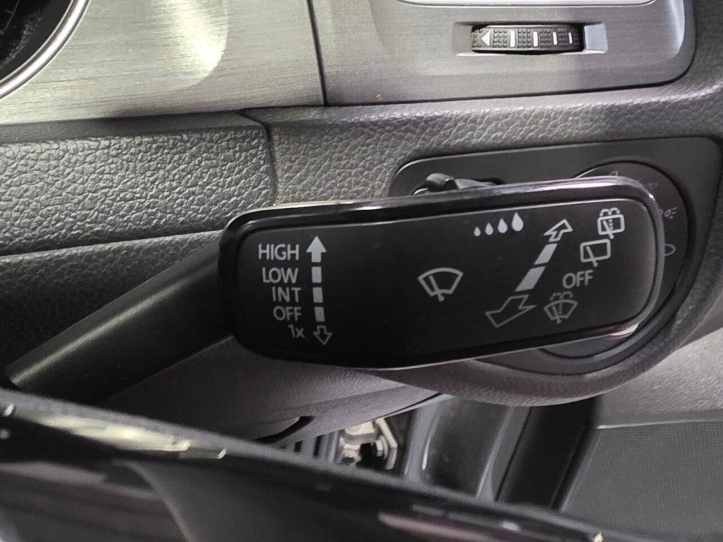 Used Volkswagen Golf 2013 for sale - 77188254: Photo 17