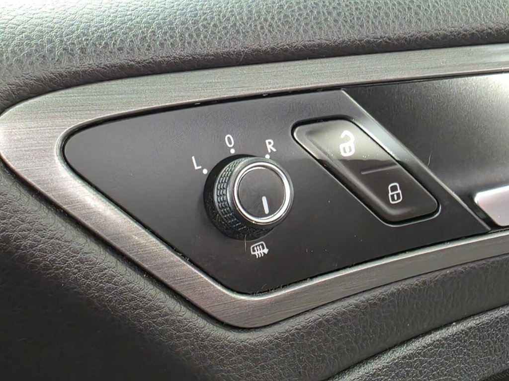 Used Volkswagen Golf 2013 for sale - 77188254: Photo 21