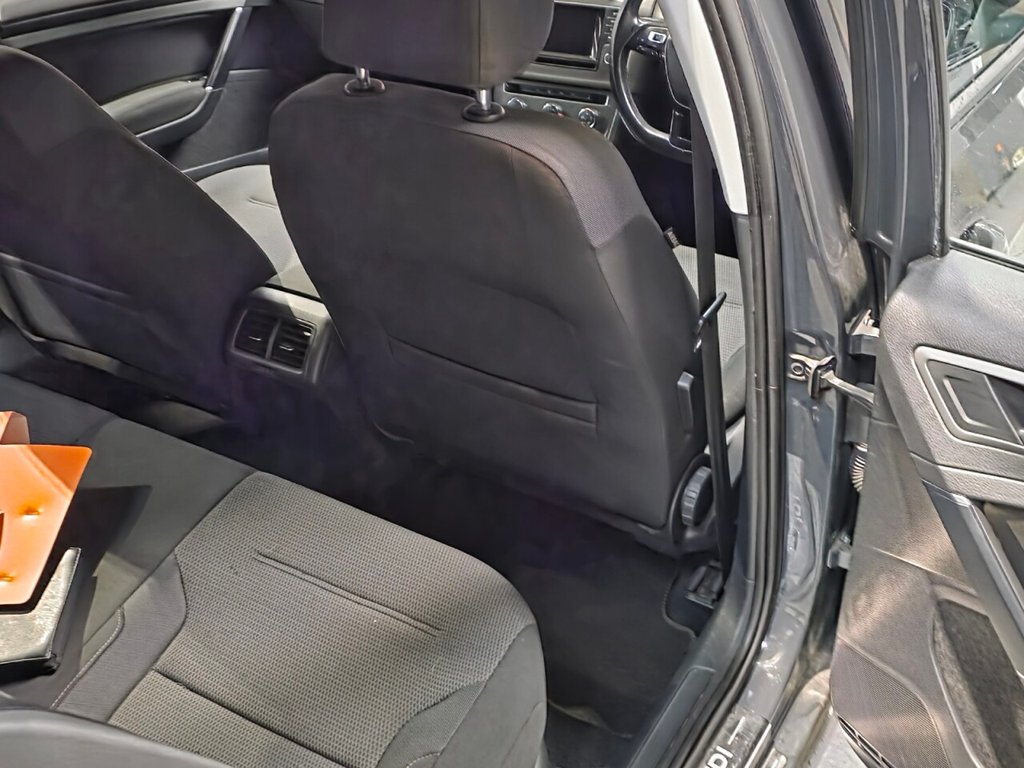 Used Volkswagen Golf 2013 for sale - 77188254: Photo 41