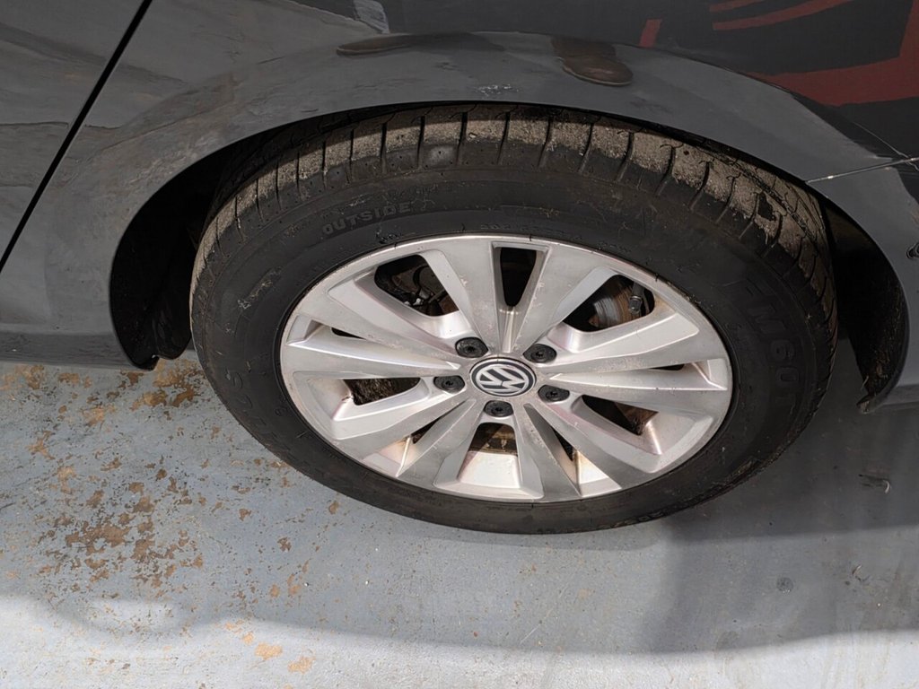 Used Volkswagen Golf 2013 for sale - 77188254: Photo 7