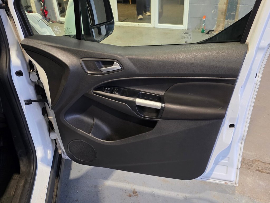 Used Ford Transit Connect 2017 for sale - 77558123: Photo 26