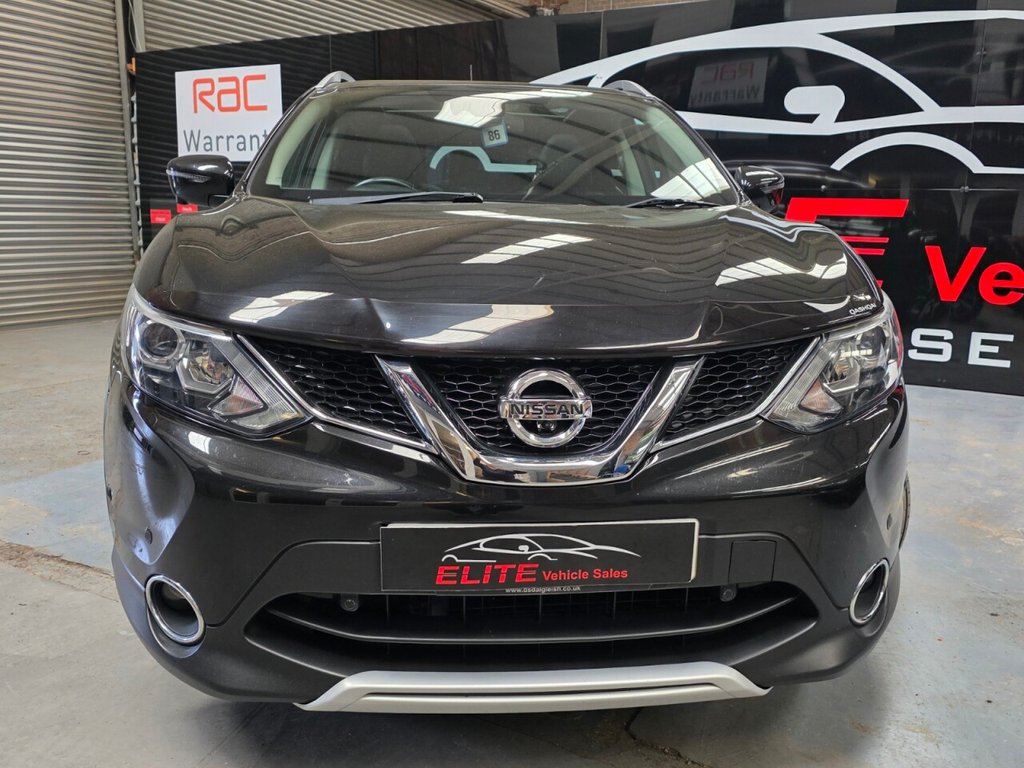 Used Nissan Qashqai 2015 for sale - 78212739: Photo 2