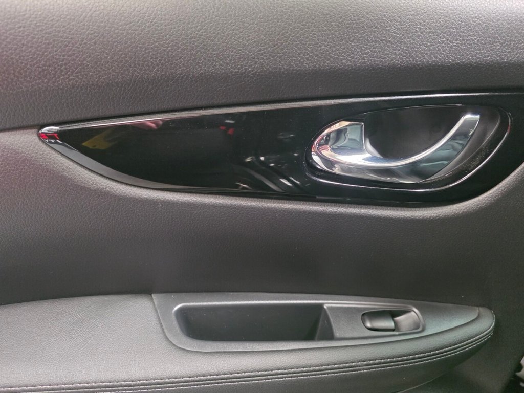 Used Nissan Qashqai 2015 for sale - 78212739: Photo 28