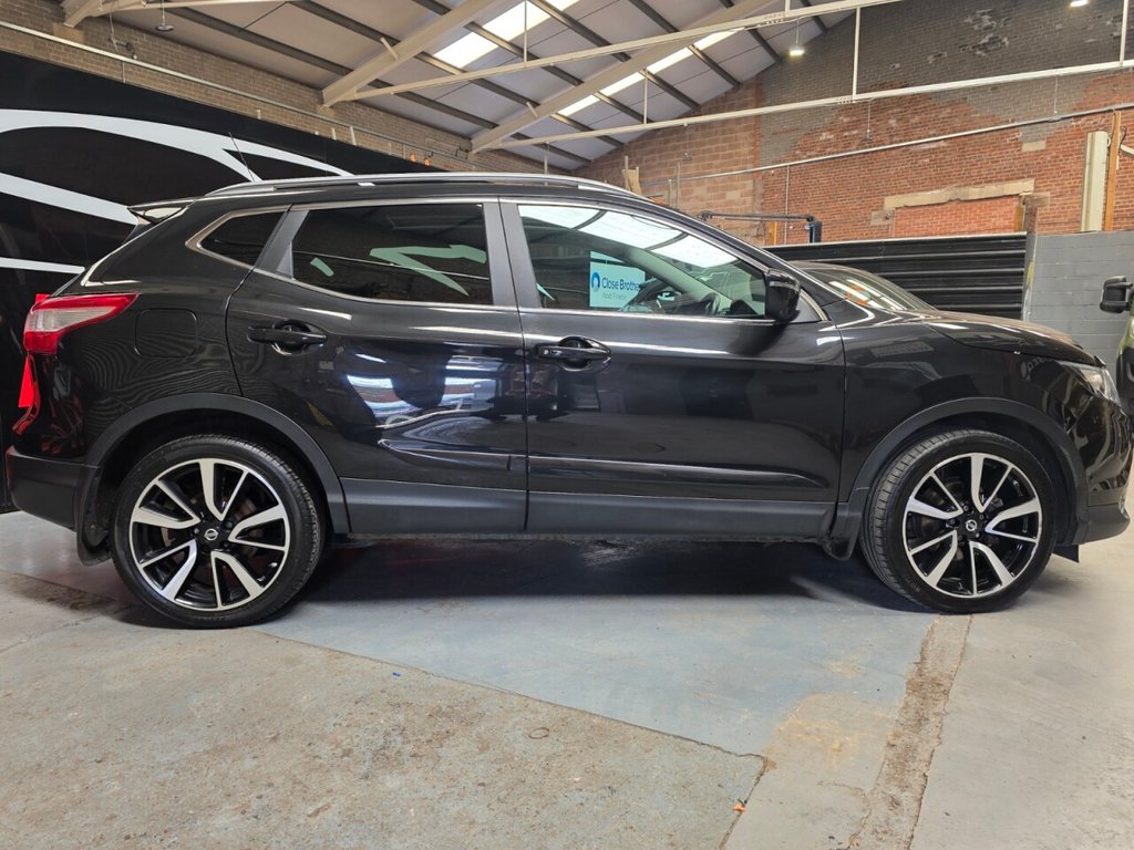 Used Nissan Qashqai 2015 for sale - 78212739: Photo 5