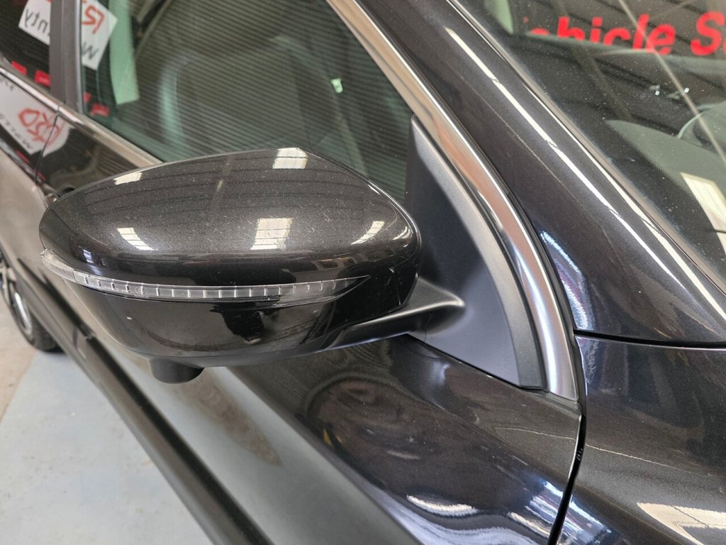 Used Nissan Qashqai 2015 for sale - 78212739: Photo 8