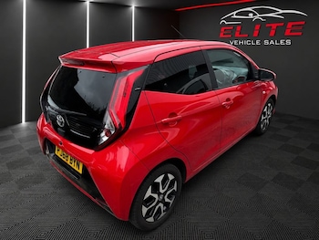Used Toyota AYGO 2018 for sale - 79254103: Photo