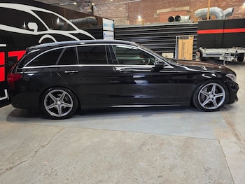 Used Mercedes-Benz C Class 2015 for sale - 79370382: Photo