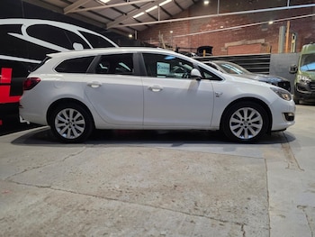 Used Vauxhall Astra 2013 for sale - 78349601: Photo