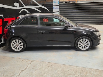 Used Audi A1 2011 for sale - 78874944: Photo