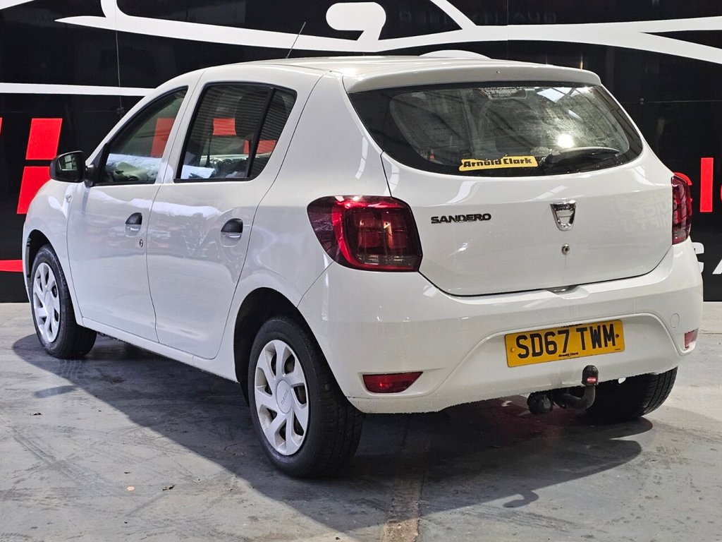 Used Dacia Sandero 2017 for sale - 76787705: Photo 5