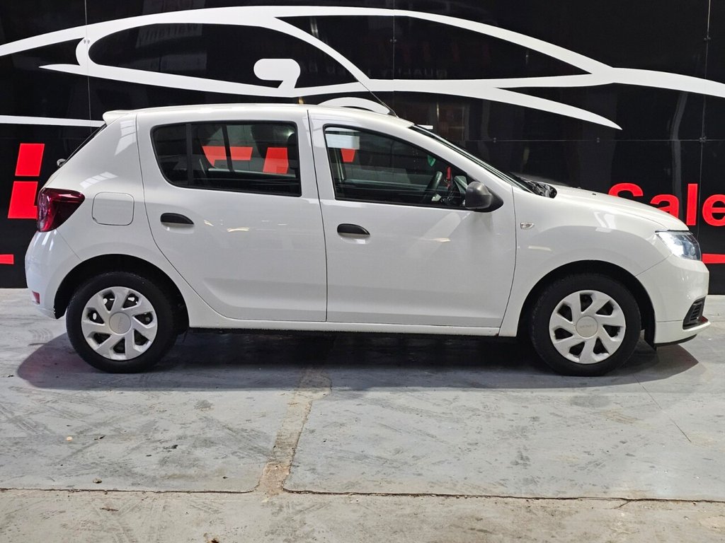 Used Dacia Sandero 2017 for sale - 76787705: Photo 8