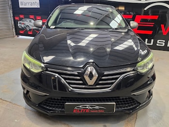 Used Renault Megane 2017 for sale - 78874511: Photo