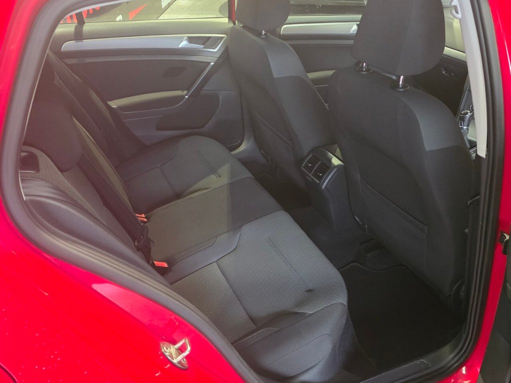 Used Volkswagen Golf 2014 for sale - 77360077: Photo 16