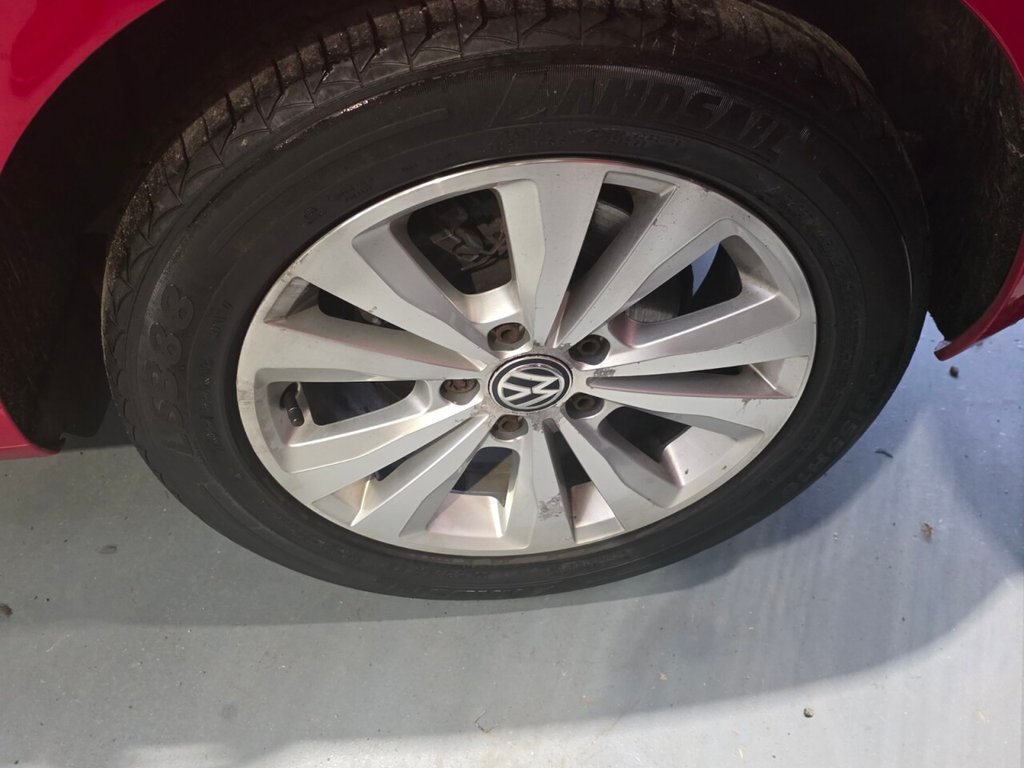 Used Volkswagen Golf 2014 for sale - 77360077: Photo 21