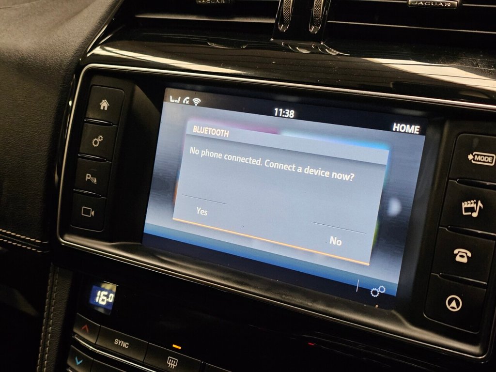 Used Jaguar F-Pace 2018 for sale - 76787717: Photo 26