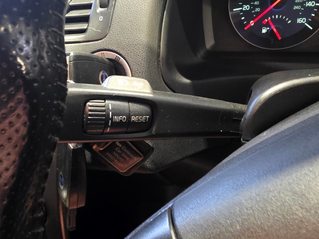 Used Volvo V50 2011 for sale - 77621166: Photo 27