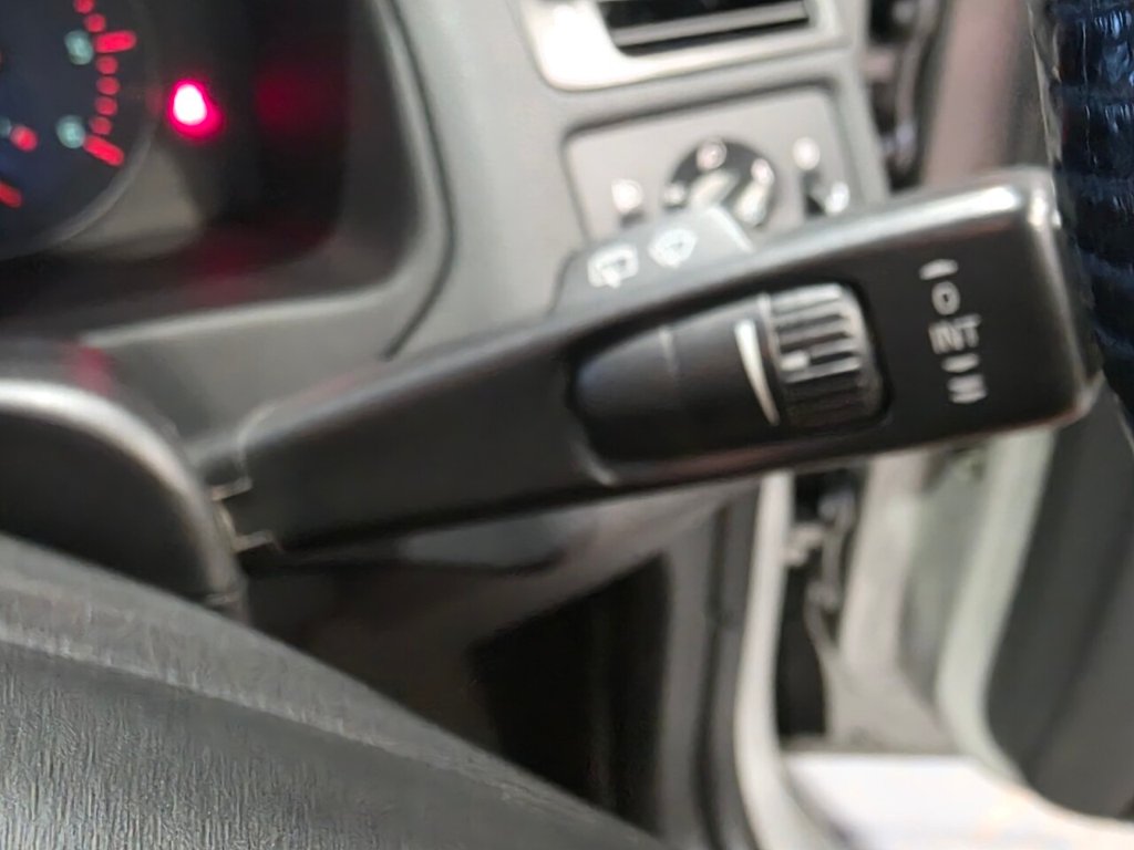 Used Volvo V50 2011 for sale - 77621166: Photo 28