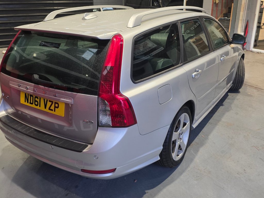 Used Volvo V50 2011 for sale - 77621166: Photo 33