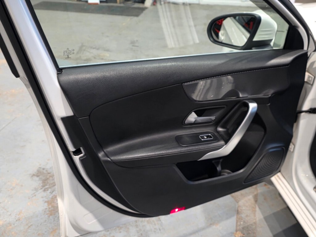 Used Mercedes-Benz A-Class 2018 for sale - 77557626: Photo 8