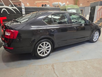 Used Skoda Octavia 2015 for sale - 79009308: Photo