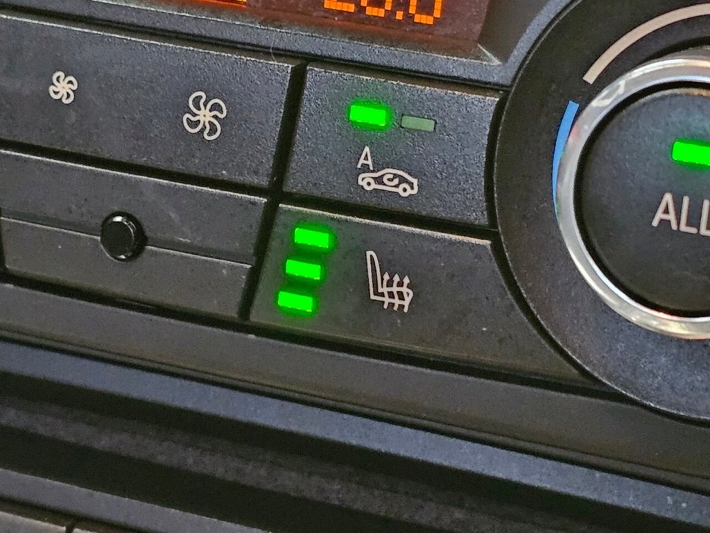 Used BMW 3 Series 2012 for sale - 76787707: Photo 24