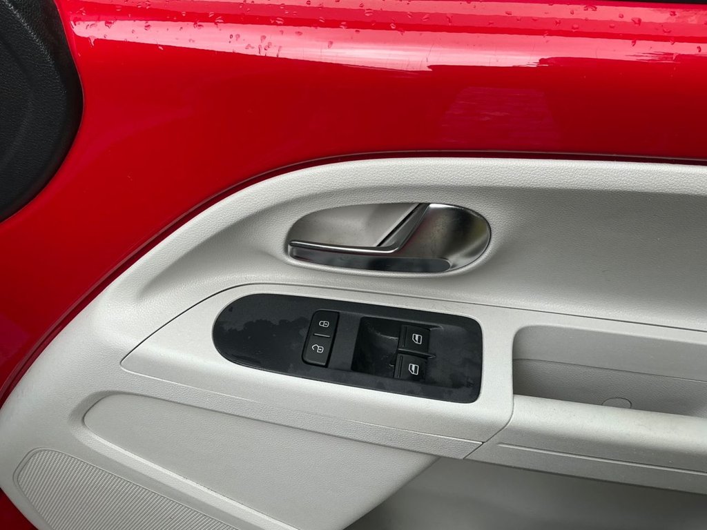 Used Volkswagen up! 2017 for sale - 76787684: Photo 17