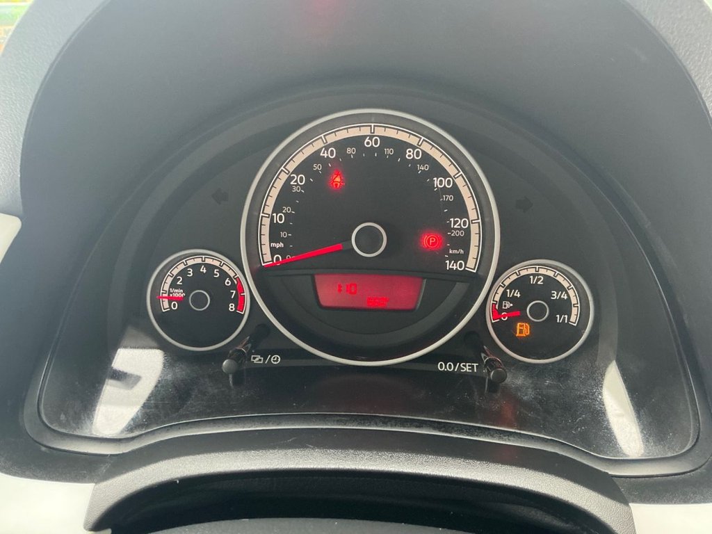 Used Volkswagen up! 2017 for sale - 76787684: Photo 22