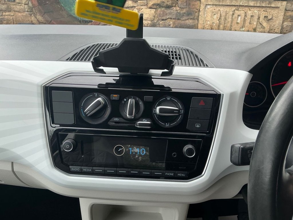 Used Volkswagen up! 2017 for sale - 76787684: Photo 24