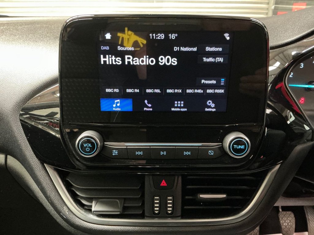 Used Ford Fiesta 2018 for sale - 76787696: Photo 30