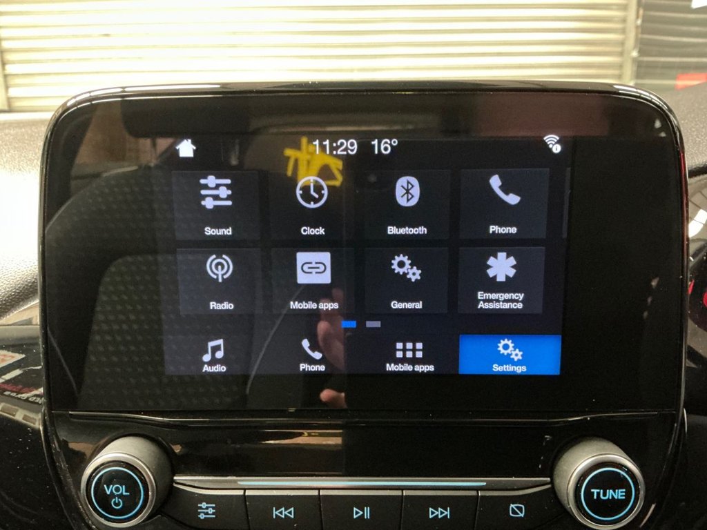 Used Ford Fiesta 2018 for sale - 76787696: Photo 32