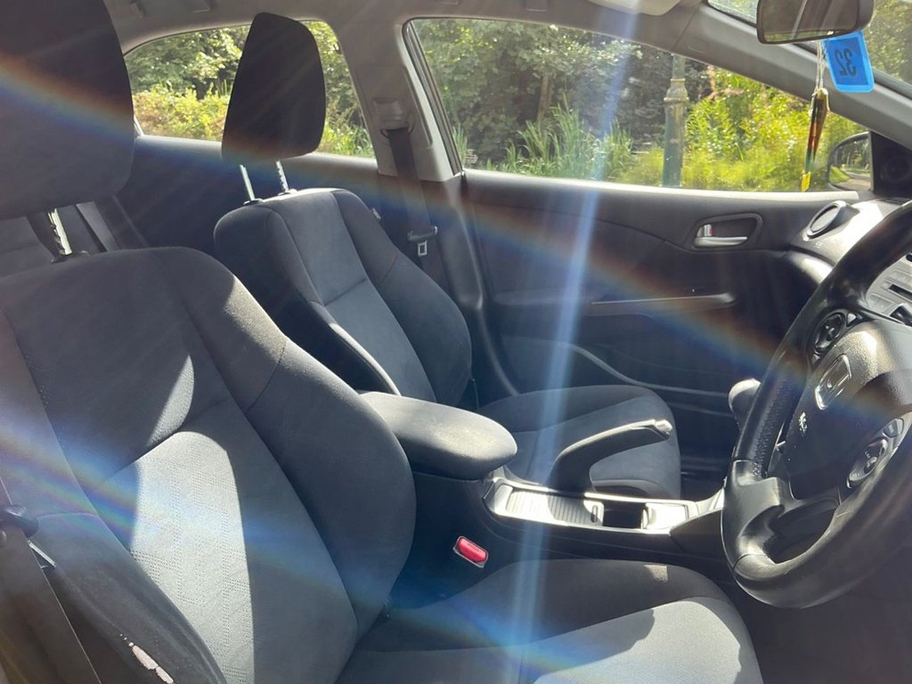 Used Honda Civic 2014 for sale - 76787698: Photo 21