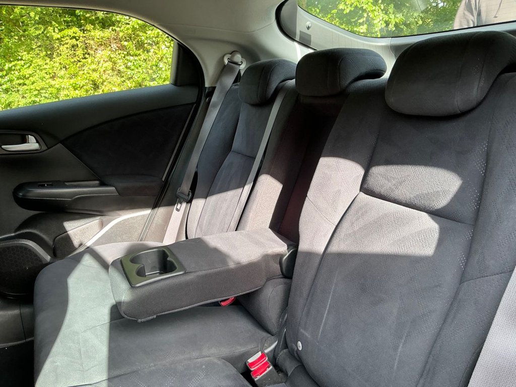 Used Honda Civic 2014 for sale - 76787698: Photo 25